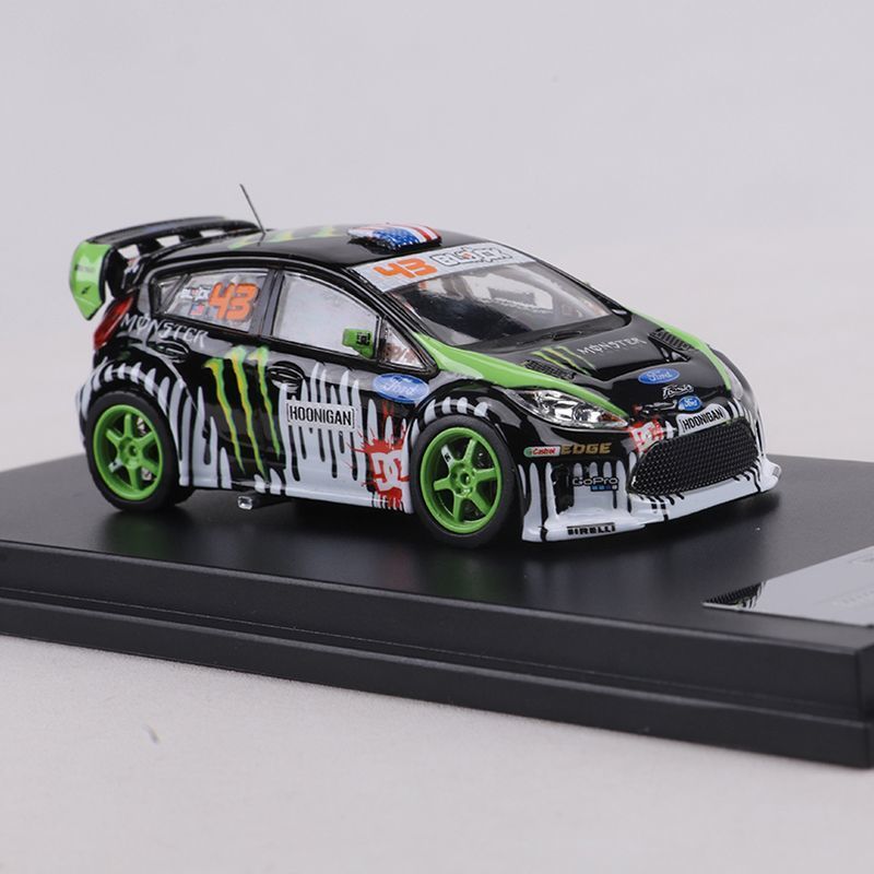 DCM 1/64 Ford Fiesta ST & Focu - Monstera avaliação e preço
